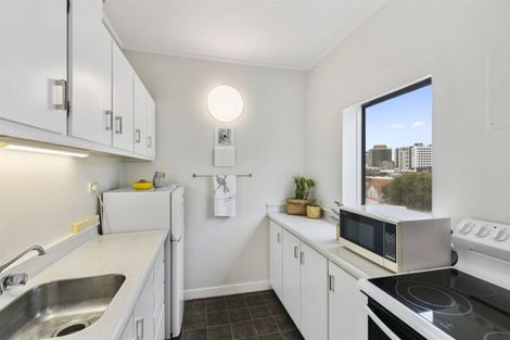 Photo of property in Hobson Court Flats, 51/70u Hobson Street, Thorndon, Wellington, 6011