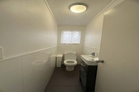 Photo of property in 8 Bain Place, Bucklands Beach, Auckland, 2014