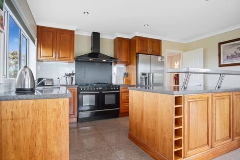 Photo of property in 2217b South Head Road, South Head, Helensville, 0874