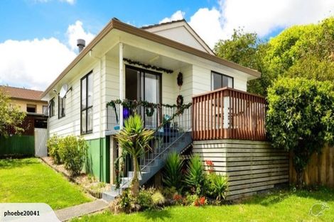 Photo of property in 5 Borich Road, Sunnyvale, Auckland, 0612