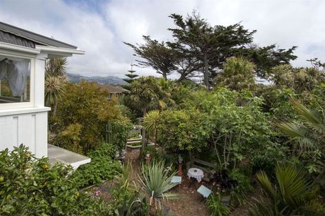 Photo of property in 483 Marine Parade, South New Brighton, Christchurch, 8062