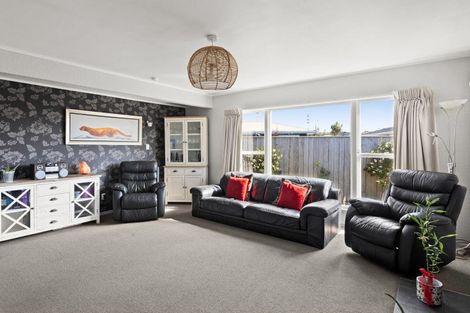 Photo of property in 4 Holyrood Street, Taradale, Napier, 4112
