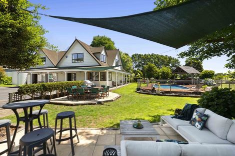 Photo of property in 330 Gun Club Road, Pukekohe, 2676