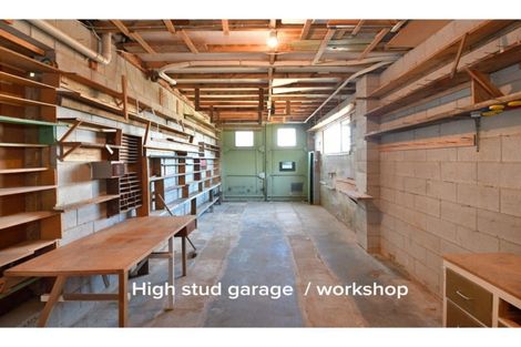 Photo of property in 1 Orewa Heights Crescent, Orewa, 0931