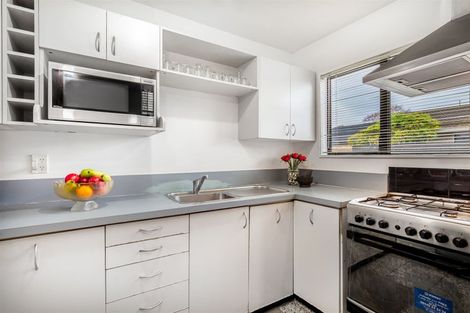 Photo of property in 4/30 Picton Avenue, Riccarton, Christchurch, 8011