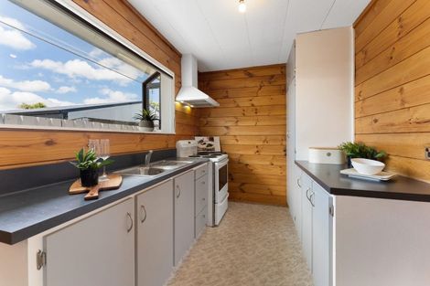 Photo of property in 3 Finsbury Street, Islington, Christchurch, 8042