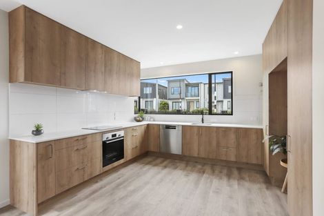 Photo of property in 1 Huljich Way, Hobsonville, Auckland, 0616