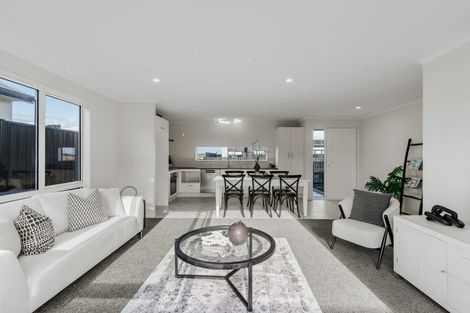 Photo of property in 59 Empire Crescent, Papamoa, 3118