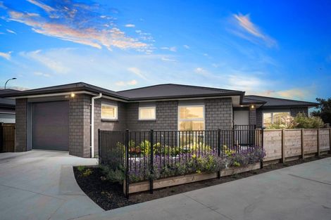 Photo of property in 116a Queen Street, Waiuku, 2123