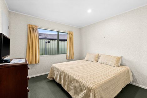 Photo of property in 32 Palmbrook Avenue, Havelock North, 4130