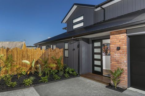 Photo of property in 2a Roland Road, Greenhithe, Auckland, 0632