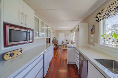 Photo of property in 115 Porangahau Road, Waipukurau, 4200