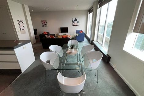 Photo of property in 22 Liardet Apartments, 201/22 Liardet Street, New Plymouth, 4310