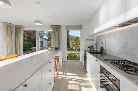 Photo of property in 24 Kenwyn Avenue, St Albans, Christchurch, 8052