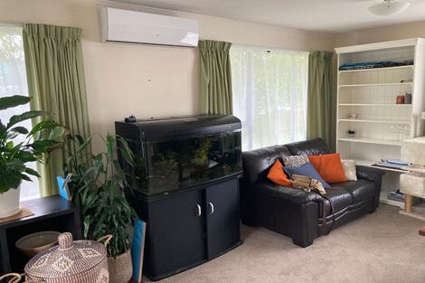 Photo of property in 4f5 Stewart Drive, Newlands, Wellington, 6037