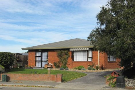 Photo of property in 8 Chokebore Place, Sockburn, Christchurch, 8042