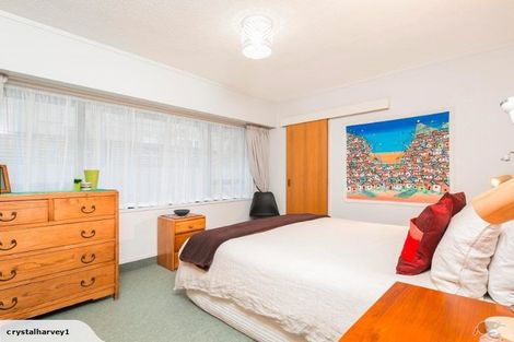 Photo of property in 22 The Mall, Mount Maunganui, 3116
