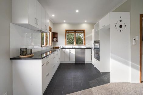 Photo of property in 3 Onslow Street West, Ohingaiti, Kimbolton, 4785