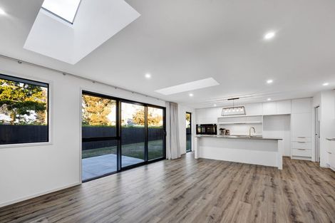 Photo of property in 74 Turuturu Road, Hawera, 4674