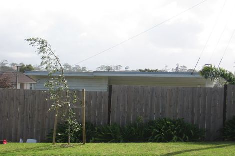 Photo of property in 33 Barbary Avenue, Kelston, Auckland, 0602
