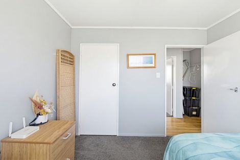 Photo of property in 17a Tainui Street, Castlecliff, Whanganui, 4501