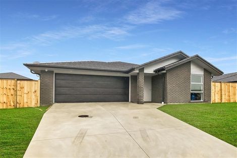 Photo of property in 11 Harry Richards Way, Pokeno, 2402