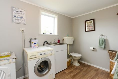 Photo of property in 43 Racecourse Road, Waipukurau, 4200