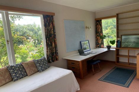 Photo of property in 30 Dundas Street, Porangahau, 4293