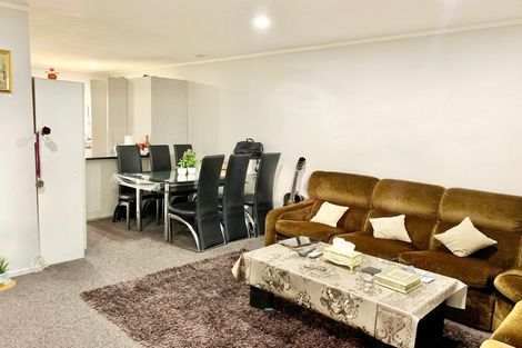 Photo of property in 3/80 Marne Road, Papakura, 2110