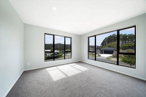 Photo of property in 19 Paihere Street, Huapai, 0810