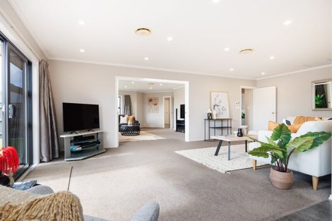 Photo of property in 49 Balrickard Way, Milson, Palmerston North, 4414