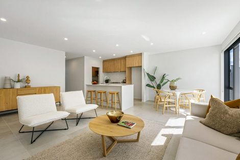 Photo of property in 11 Viridian Avenue, Rosehill, 2113