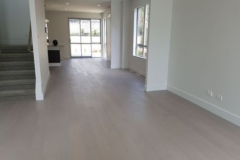 Photo of property in 38 Headland Drive, Long Bay, Auckland, 0630