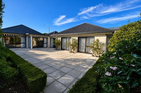 Photo of property in 79 Idris Road, Fendalton, Christchurch, 8052