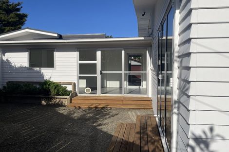 Photo of property in 43 Stredwick Drive, Torbay, Auckland, 0630