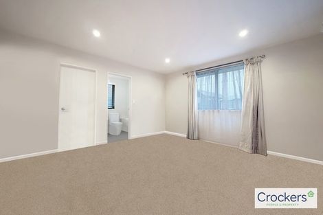 Photo of property in 2 Conti Drive, Flat Bush, Auckland, 2019