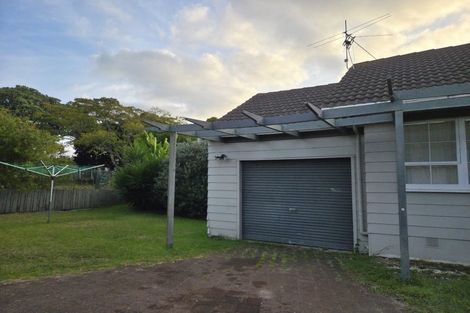 Photo of property in 67 Redoubt Road, Goodwood Heights, Auckland, 2105