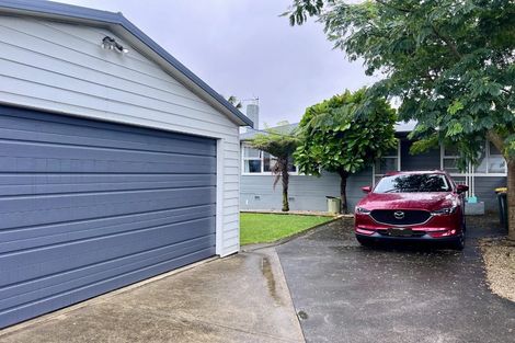 Photo of property in 1/7 Gordon Avenue, Forrest Hill, Auckland, 0620