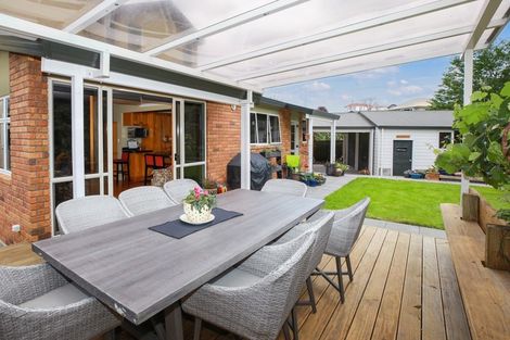 Photo of property in 19 Lake Domain Drive, Frankton, Hamilton, 3204