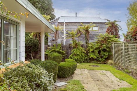 Photo of property in 8 Kathleen Place, Rainbow Point, Taupo, 3330
