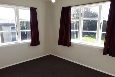 Photo of property in 8 Piko Crescent, Riccarton, Christchurch, 8041