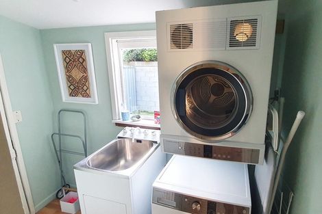 Photo of property in 250 Kilmore Street, Christchurch Central, Christchurch, 8011