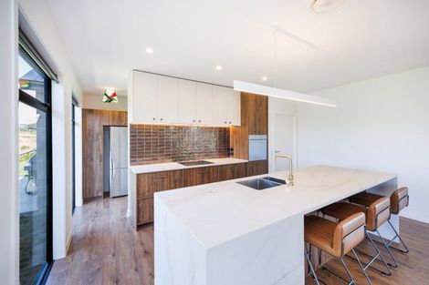 Photo of property in 4 Castlebridge Lane, Aokautere, Palmerston North, 4471