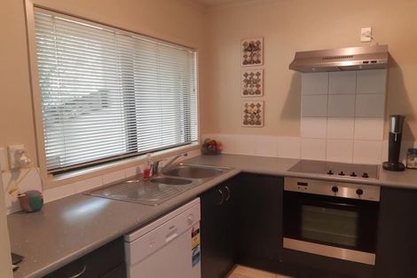 Photo of property in 12 Catrina Avenue, Birkenhead, Auckland, 0626