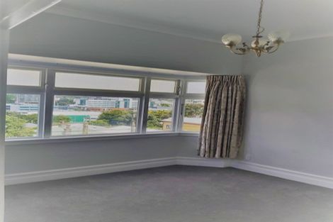 Photo of property in 126 Wallace Street, Mount Cook, Wellington, 6021