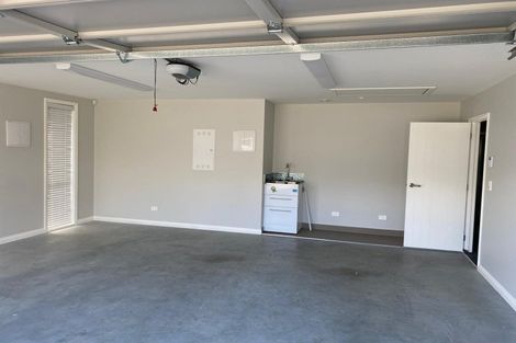 Photo of property in 3 Pae Moana Place, Stanmore Bay, Whangaparaoa, 0932
