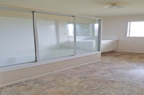 Photo of property in 83 Pooks Road, Ranui, Auckland, 0612