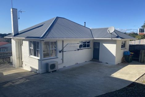 Photo of property in 12 Lawry Street, Moturoa, New Plymouth, 4310