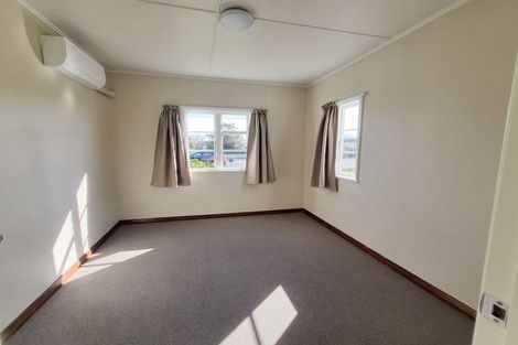 Photo of property in 129 Derby Street, Westport, 7825