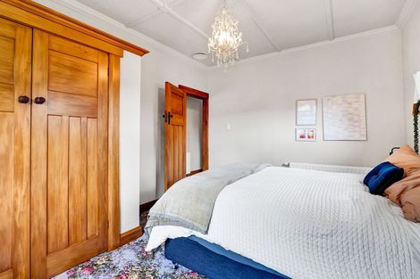Photo of property in 3 Cross Street, Lepperton, New Plymouth, 4373